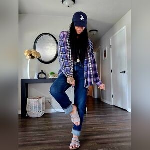 Women's Dark Blue Jeans